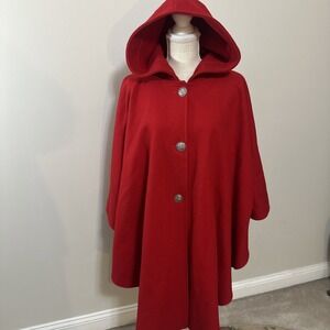 Johnson Woolen Mills Red Wool Cape Norwegian Buttons